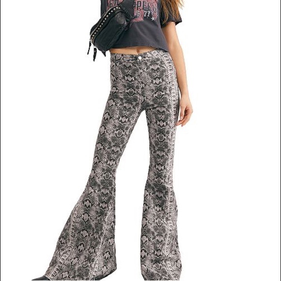 FREE PEOPLE just float on BELL BOTTOMS NWT - Picture 6 of 8